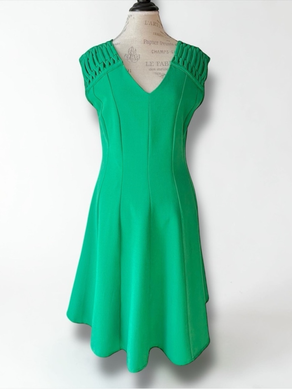 BIBA Emerald Green Pintuck Pleat Fit & Flare Dress V-Neck Mini Cocktail Size 10